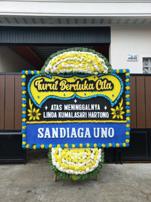 Papan Bunga Duka di Purwasari